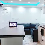Elegant Ensuite Rooms Near City Centre - Kunda House